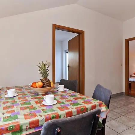 Bruno Apartment