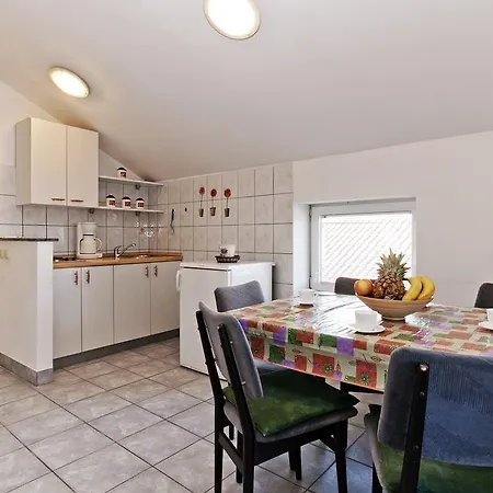 Bruno Apartment